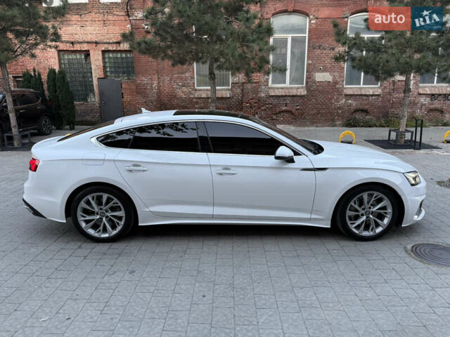 Белый Ауди A5 Sportback, объемом двигателя 2 л и пробегом 118 тыс. км за 26500 $, фото 11 на Automoto.ua
