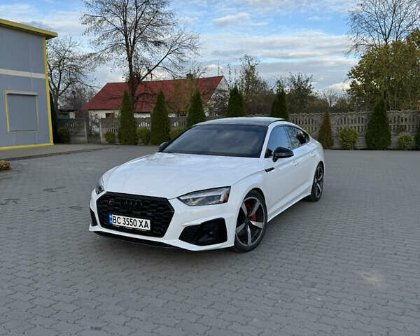 Белый Ауди A5 Sportback, объемом двигателя 2 л и пробегом 85 тыс. км за 37990 $, фото 1 на Automoto.ua