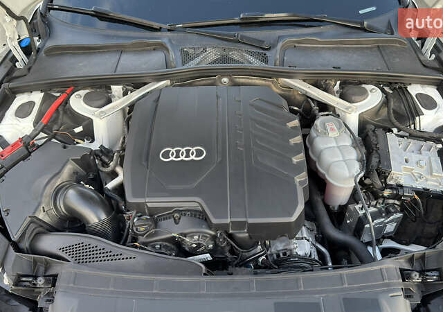 Белый Ауди A5 Sportback, объемом двигателя 2 л и пробегом 85 тыс. км за 37990 $, фото 22 на Automoto.ua