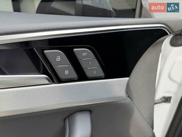 Белый Ауди A5 Sportback, объемом двигателя 0 л и пробегом 1 тыс. км за 37950 $, фото 61 на Automoto.ua