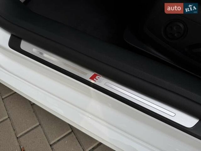 Белый Ауди A5 Sportback, объемом двигателя 0 л и пробегом 1 тыс. км за 37950 $, фото 62 на Automoto.ua