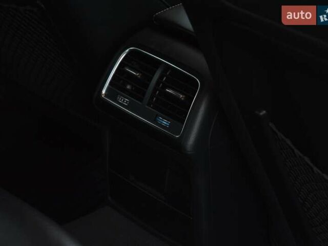 Черный Ауди A5 Sportback, объемом двигателя 2 л и пробегом 171 тыс. км за 14500 $, фото 37 на Automoto.ua