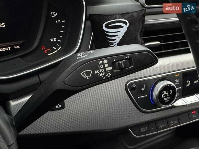 Черный Ауди A5 Sportback, объемом двигателя 2.97 л и пробегом 264 тыс. км за 27990 $, фото 18 на Automoto.ua