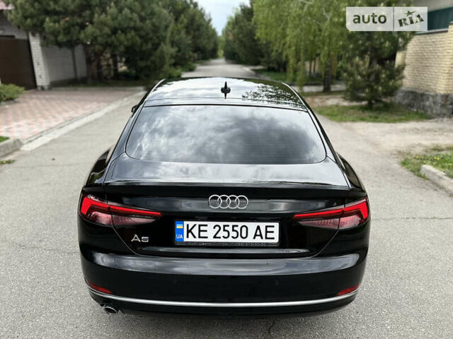 Черный Ауди A5 Sportback, объемом двигателя 2 л и пробегом 141 тыс. км за 28500 $, фото 5 на Automoto.ua