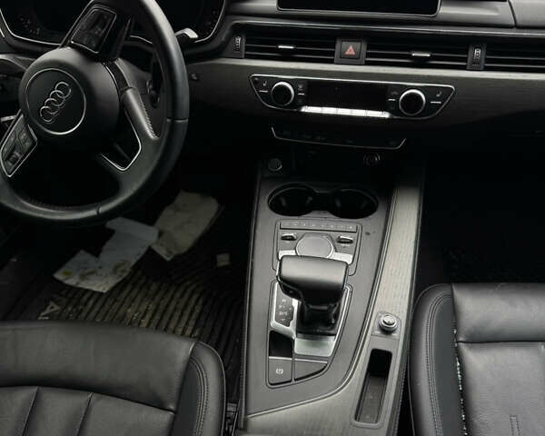 Черный Ауди A5 Sportback, объемом двигателя 2 л и пробегом 133 тыс. км за 17400 $, фото 2 на Automoto.ua