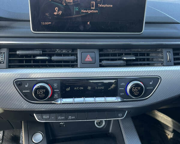 Черный Ауди A5 Sportback, объемом двигателя 2 л и пробегом 269 тыс. км за 11500 $, фото 10 на Automoto.ua