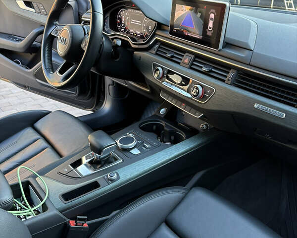 Черный Ауди A5 Sportback, объемом двигателя 2 л и пробегом 120 тыс. км за 27000 $, фото 6 на Automoto.ua