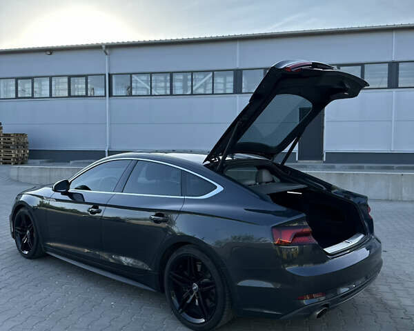 Черный Ауди A5 Sportback, объемом двигателя 2 л и пробегом 192 тыс. км за 23000 $, фото 5 на Automoto.ua