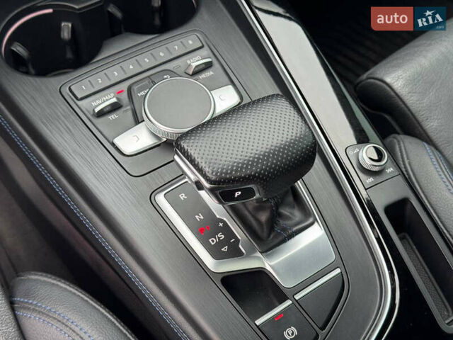 Черный Ауди A5 Sportback, объемом двигателя 2 л и пробегом 196 тыс. км за 27000 $, фото 37 на Automoto.ua