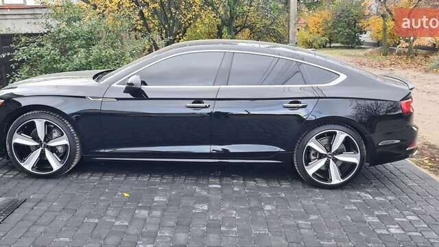Черный Ауди A5 Sportback, объемом двигателя 2 л и пробегом 160 тыс. км за 21999 $, фото 3 на Automoto.ua