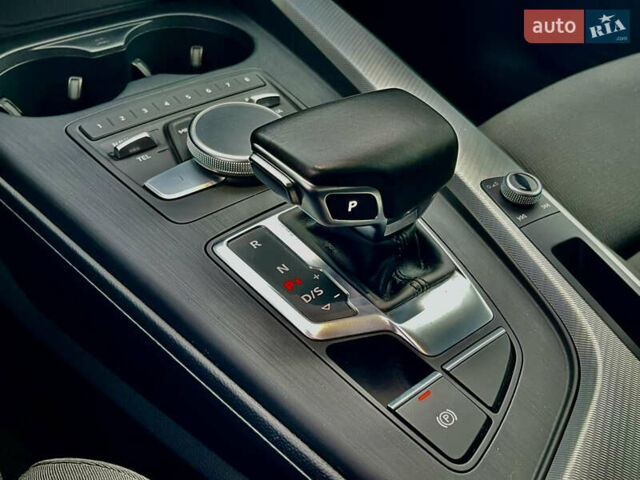 Черный Ауди A5 Sportback, объемом двигателя 2 л и пробегом 71 тыс. км за 22200 $, фото 25 на Automoto.ua