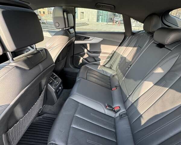 Черный Ауди A5 Sportback, объемом двигателя 1.98 л и пробегом 88 тыс. км за 27500 $, фото 13 на Automoto.ua
