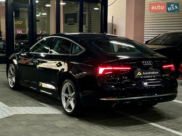 Черный Ауди A5 Sportback, объемом двигателя 2 л и пробегом 71 тыс. км за 24500 $, фото 6 на Automoto.ua