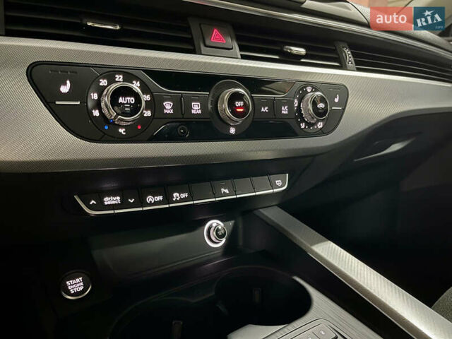 Черный Ауди A5 Sportback, объемом двигателя 2 л и пробегом 71 тыс. км за 24500 $, фото 26 на Automoto.ua