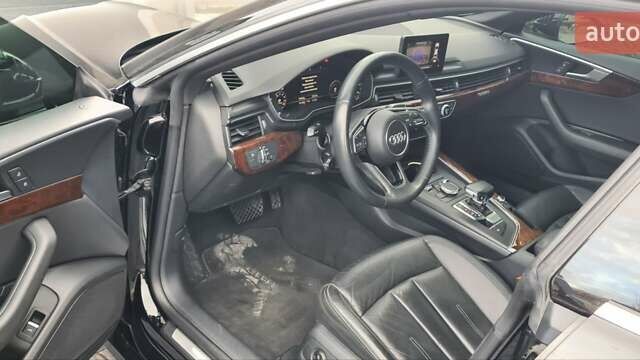Черный Ауди A5 Sportback, объемом двигателя 2 л и пробегом 160 тыс. км за 21999 $, фото 8 на Automoto.ua