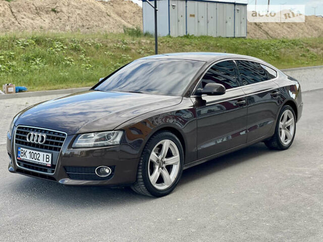 Коричневый Ауди A5 Sportback, объемом двигателя 2 л и пробегом 176 тыс. км за 14000 $, фото 5 на Automoto.ua