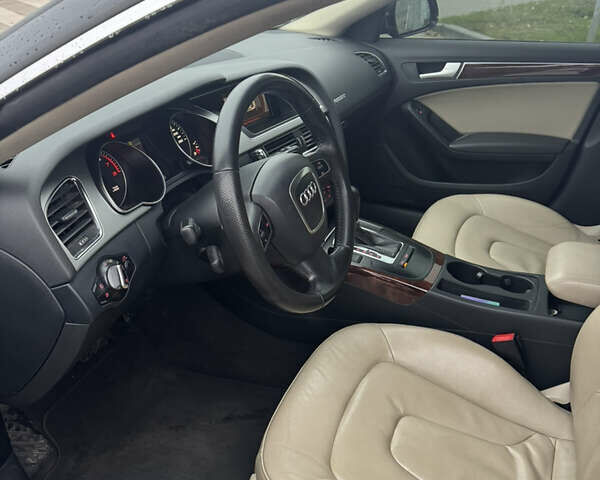 Коричневый Ауди A5 Sportback, объемом двигателя 2 л и пробегом 150 тыс. км за 13000 $, фото 8 на Automoto.ua