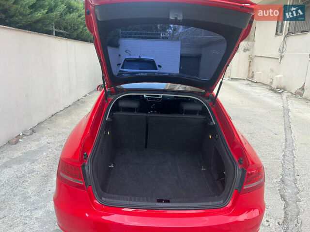 Червоний Ауді A5 Sportback, об'ємом двигуна 2 л та пробігом 220 тис. км за 10500 $, фото 4 на Automoto.ua