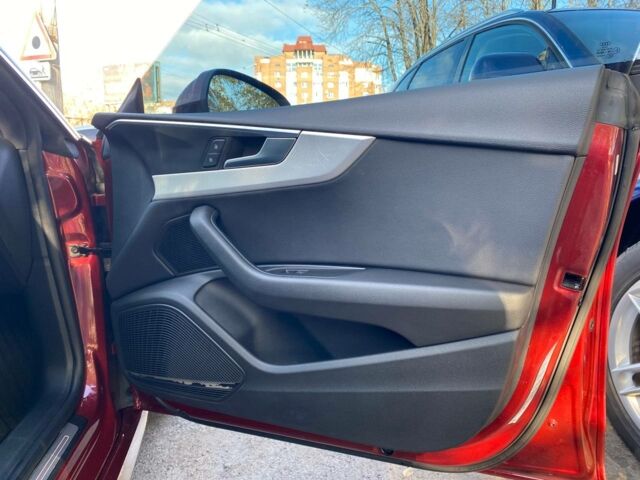 Красный Ауди A5 Sportback, объемом двигателя 2 л и пробегом 140 тыс. км за 25300 $, фото 17 на Automoto.ua