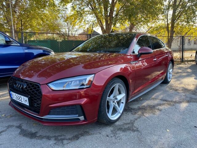 Красный Ауди A5 Sportback, объемом двигателя 2 л и пробегом 140 тыс. км за 25300 $, фото 4 на Automoto.ua
