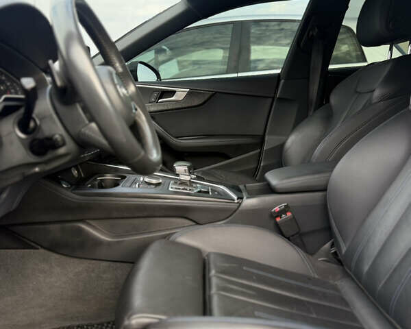 Ауди A5 Sportback, объемом двигателя 2 л и пробегом 118 тыс. км за 28950 $, фото 12 на Automoto.ua