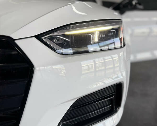 Ауди A5 Sportback, объемом двигателя 2 л и пробегом 118 тыс. км за 28950 $, фото 3 на Automoto.ua