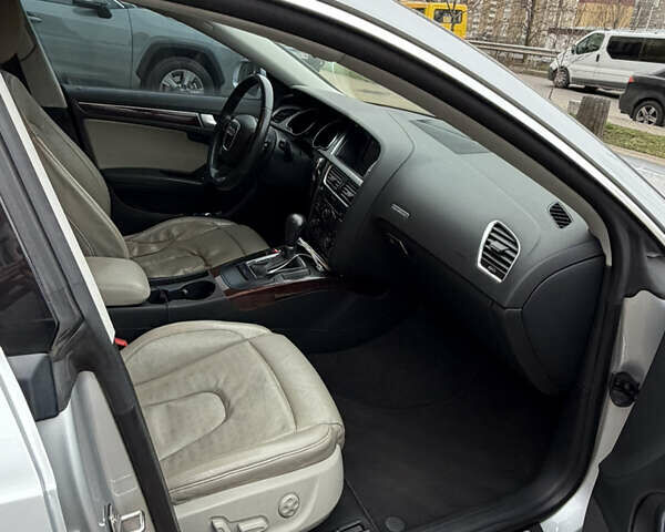 Сірий Ауді A5 Sportback, об'ємом двигуна 2 л та пробігом 222 тис. км за 11000 $, фото 17 на Automoto.ua