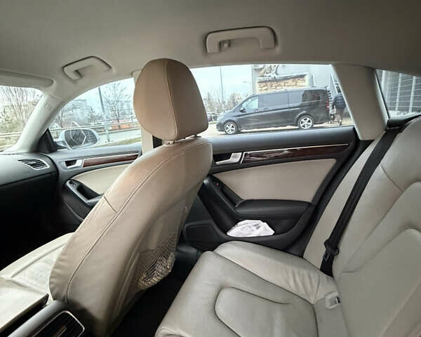 Сірий Ауді A5 Sportback, об'ємом двигуна 2 л та пробігом 222 тис. км за 11000 $, фото 19 на Automoto.ua