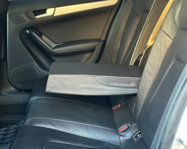 Серый Ауди A5 Sportback, объемом двигателя 2 л и пробегом 254 тыс. км за 10950 $, фото 83 на Automoto.ua