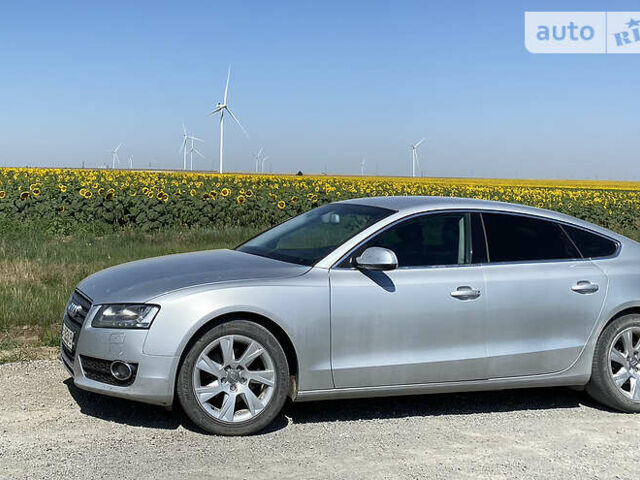 Сірий Ауді A5 Sportback, об'ємом двигуна 2 л та пробігом 305 тис. км за 14000 $, фото 2 на Automoto.ua