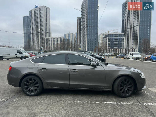 Серый Ауди A5 Sportback, объемом двигателя 2 л и пробегом 187 тыс. км за 11900 $, фото 4 на Automoto.ua