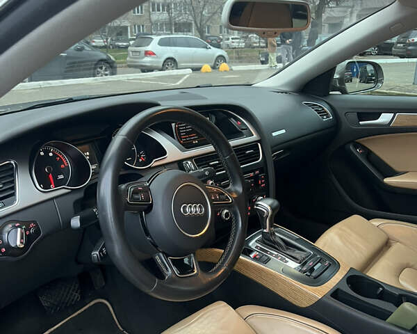 Серый Ауди A5 Sportback, объемом двигателя 2 л и пробегом 187 тыс. км за 11900 $, фото 21 на Automoto.ua