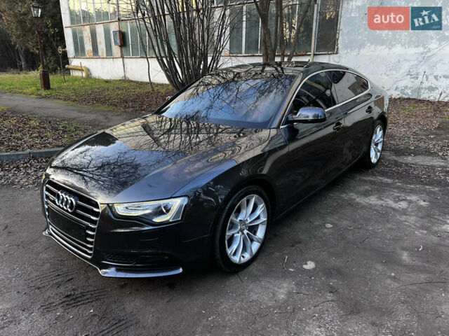 Серый Ауди A5 Sportback, объемом двигателя 2 л и пробегом 191 тыс. км за 13500 $, фото 2 на Automoto.ua