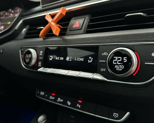 Серый Ауди A5 Sportback, объемом двигателя 1.98 л и пробегом 97 тыс. км за 27500 $, фото 24 на Automoto.ua