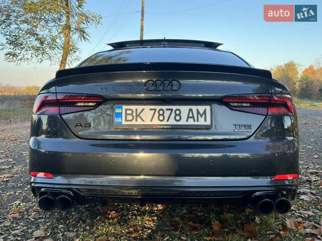 Серый Ауди A5 Sportback, объемом двигателя 1.98 л и пробегом 95 тыс. км за 35000 $, фото 5 на Automoto.ua