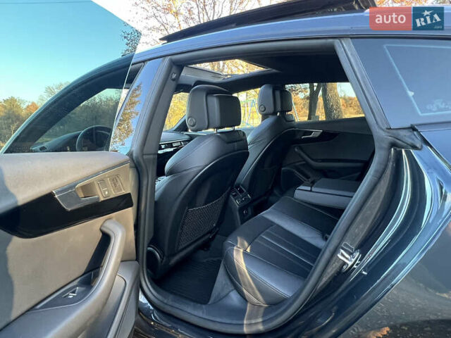 Серый Ауди A5 Sportback, объемом двигателя 1.98 л и пробегом 95 тыс. км за 35000 $, фото 9 на Automoto.ua