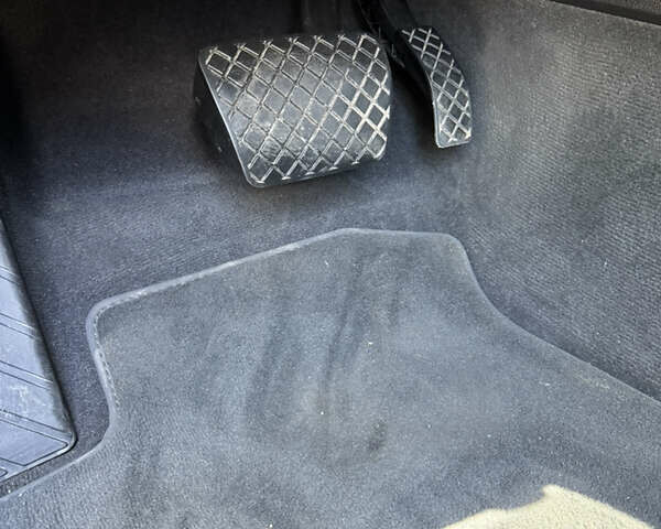 Серый Ауди A5 Sportback, объемом двигателя 2 л и пробегом 116 тыс. км за 27500 $, фото 18 на Automoto.ua