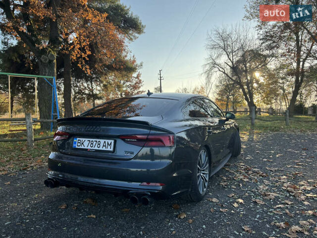 Серый Ауди A5 Sportback, объемом двигателя 1.98 л и пробегом 95 тыс. км за 35000 $, фото 4 на Automoto.ua
