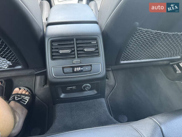 Серый Ауди A5 Sportback, объемом двигателя 2 л и пробегом 116 тыс. км за 27500 $, фото 22 на Automoto.ua