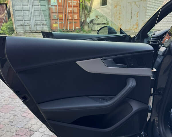 Серый Ауди A5 Sportback, объемом двигателя 1.98 л и пробегом 36 тыс. км за 26900 $, фото 15 на Automoto.ua