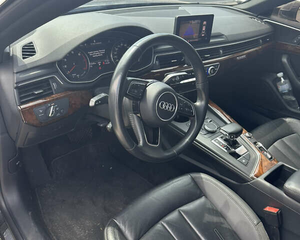 Серый Ауди A5 Sportback, объемом двигателя 2 л и пробегом 153 тыс. км за 22500 $, фото 12 на Automoto.ua