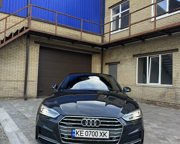 Серый Ауди A5 Sportback, объемом двигателя 1.98 л и пробегом 36 тыс. км за 26900 $, фото 1 на Automoto.ua