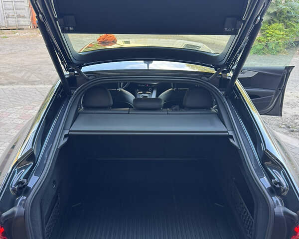Серый Ауди A5 Sportback, объемом двигателя 1.98 л и пробегом 36 тыс. км за 28000 $, фото 16 на Automoto.ua
