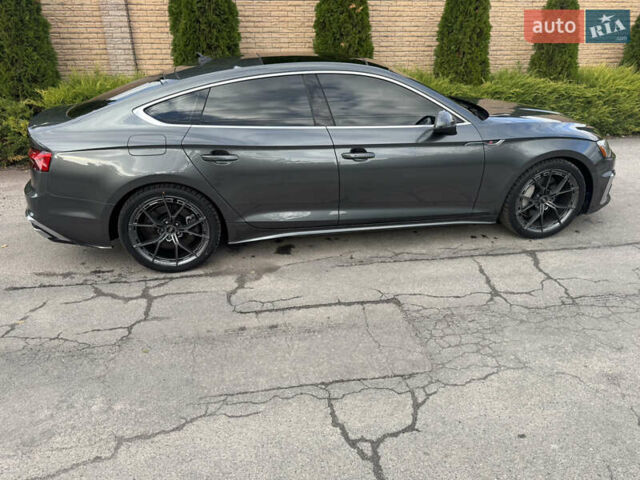 Серый Ауди A5 Sportback, объемом двигателя 2 л и пробегом 39 тыс. км за 31999 $, фото 4 на Automoto.ua