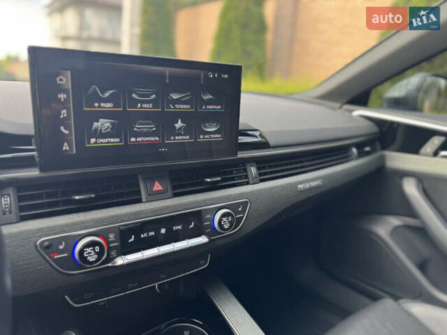 Серый Ауди A5 Sportback, объемом двигателя 2 л и пробегом 39 тыс. км за 31999 $, фото 12 на Automoto.ua