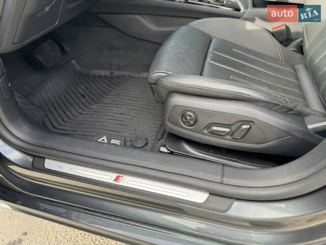 Серый Ауди A5 Sportback, объемом двигателя 2 л и пробегом 39 тыс. км за 31999 $, фото 15 на Automoto.ua