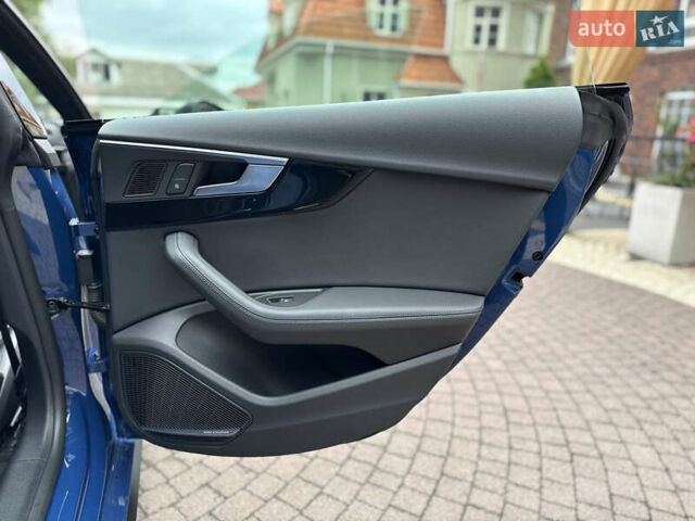 Синий Ауди A5 Sportback, объемом двигателя 2 л и пробегом 41 тыс. км за 31000 $, фото 55 на Automoto.ua