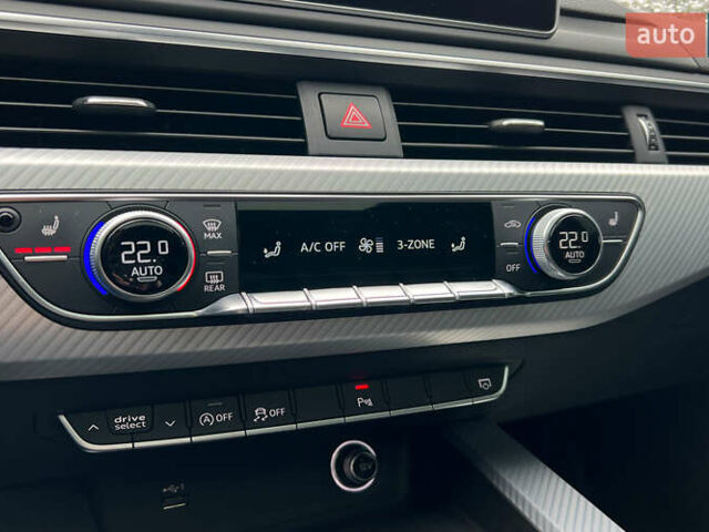 Синий Ауди A5 Sportback, объемом двигателя 2 л и пробегом 84 тыс. км за 31999 $, фото 24 на Automoto.ua