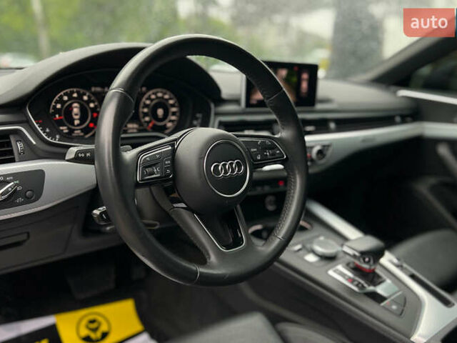 Синий Ауди A5 Sportback, объемом двигателя 2 л и пробегом 84 тыс. км за 31999 $, фото 19 на Automoto.ua