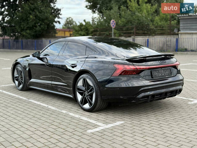 Черный Ауди e-tron GT, объемом двигателя 0 л и пробегом 93 тыс. км за 52900 $, фото 7 на Automoto.ua